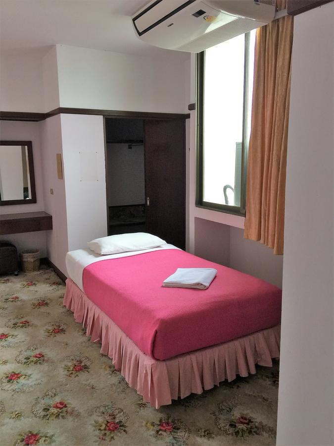 Daeng Plaza Hotel Phuket Zewnętrze zdjęcie