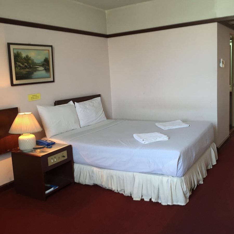 Daeng Plaza Hotel Phuket Zewnętrze zdjęcie